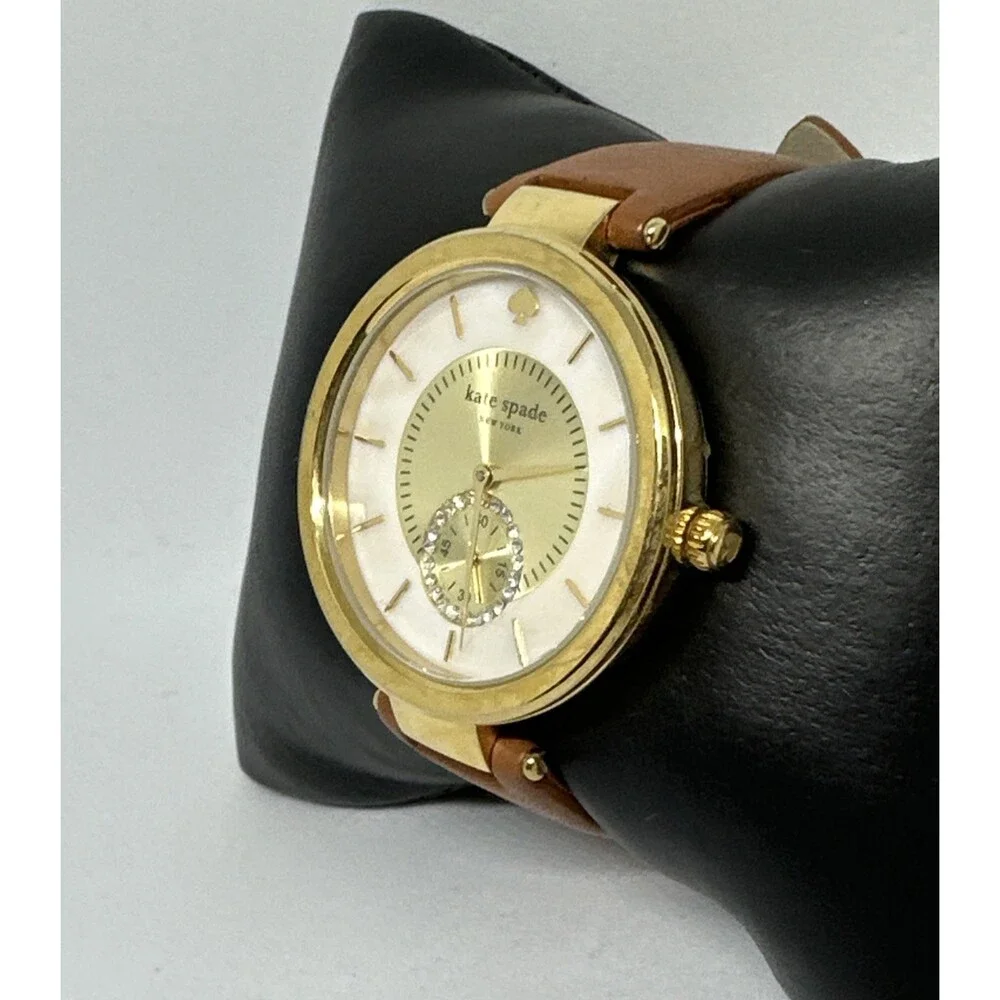 Kate Spade New York 0751 Women's Brown Mother Of Pearl Analog Dial Watch HME566